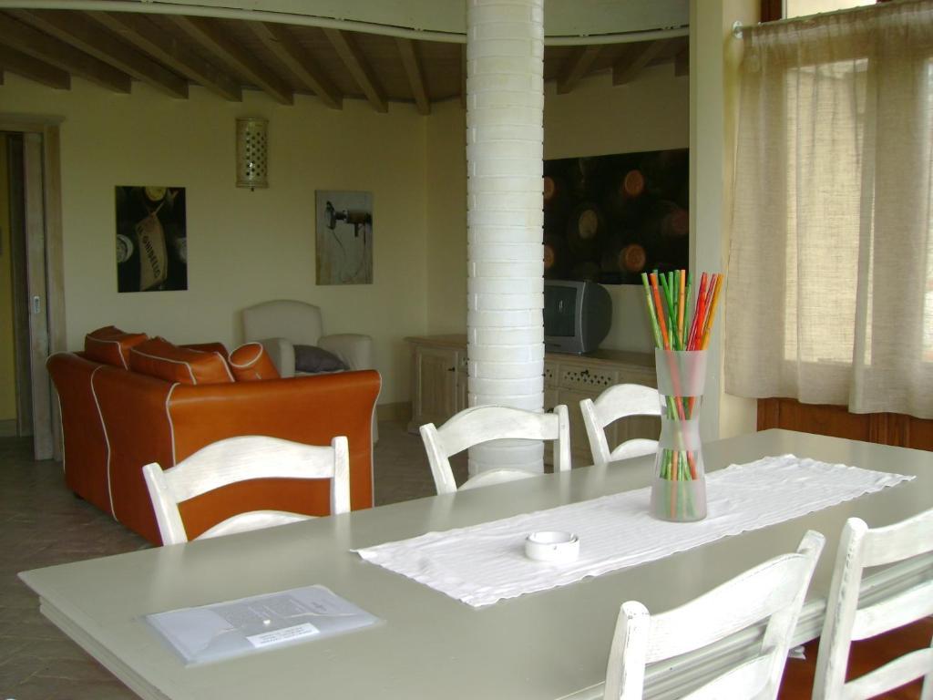 Agriturismo Gualdo Del Re Suvereto Rum bild