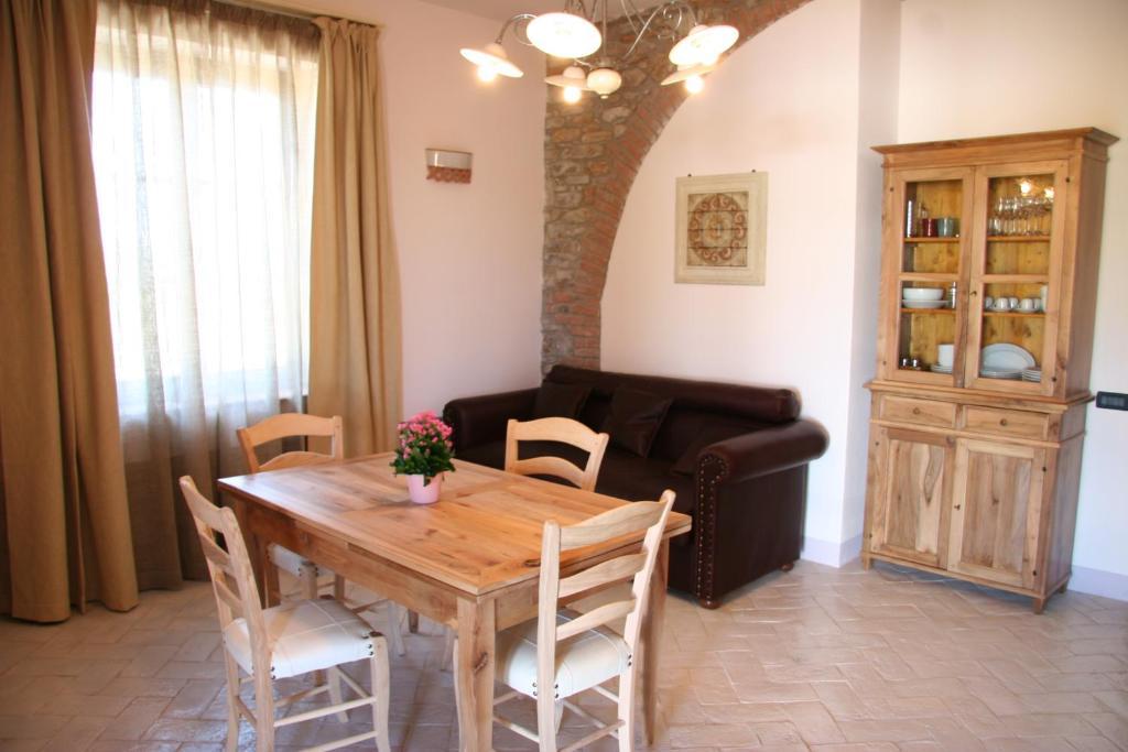 Agriturismo Gualdo Del Re Suvereto Rum bild